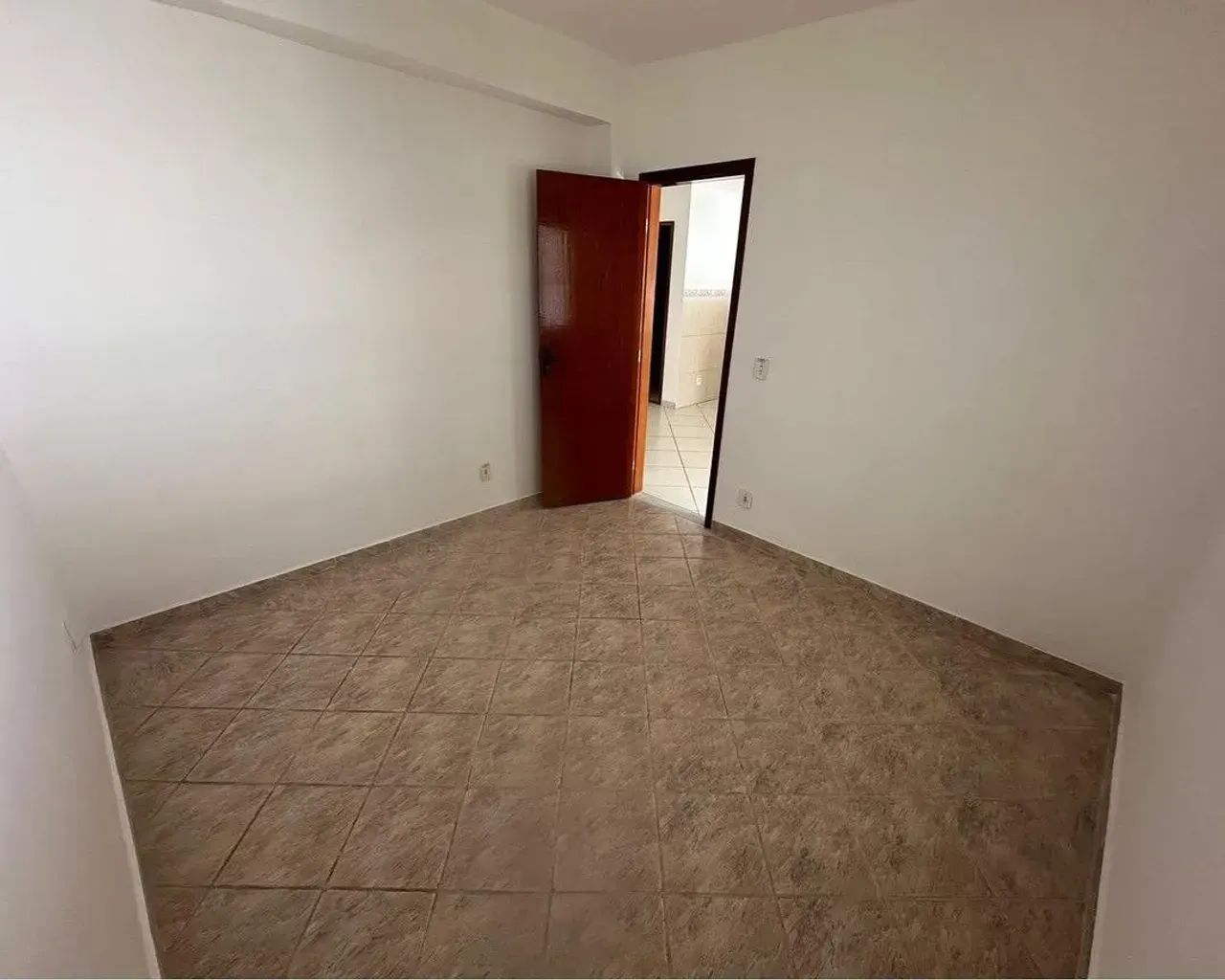 Vendo casa 2 quartos térrea independente no Centro - Itaboraí - RJ - Foto 5