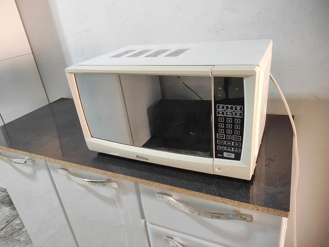Microondas Espelhado Philco 20 Litros 