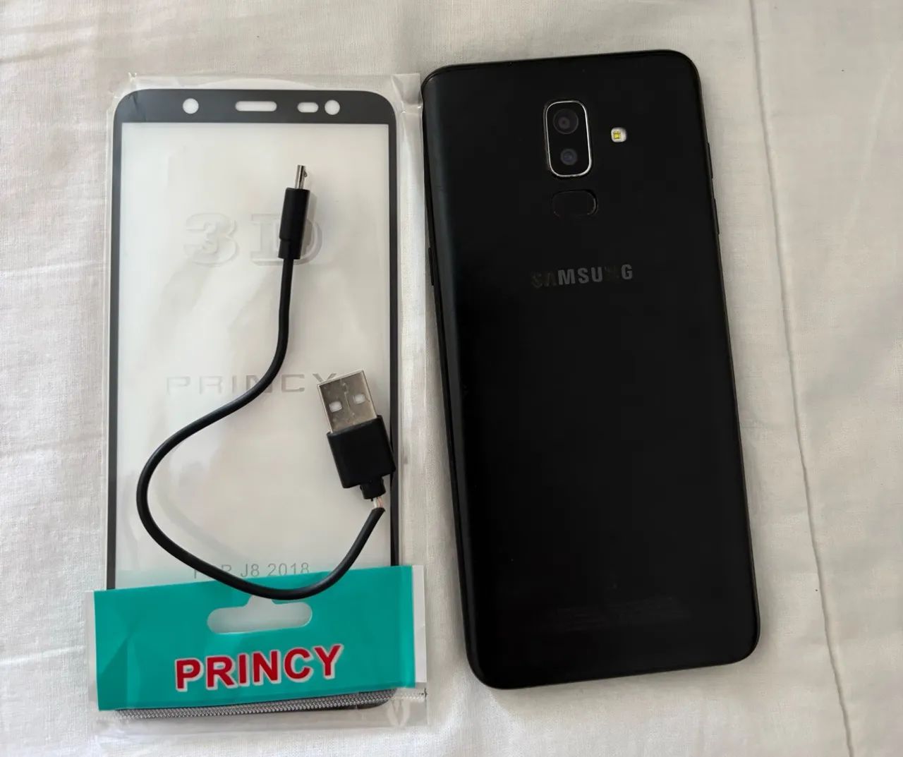 Celular J8 - Foto 2