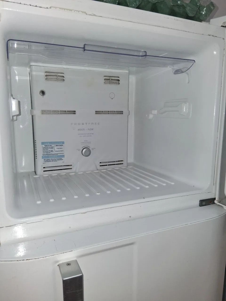 Geladeira Electrolux com defeito