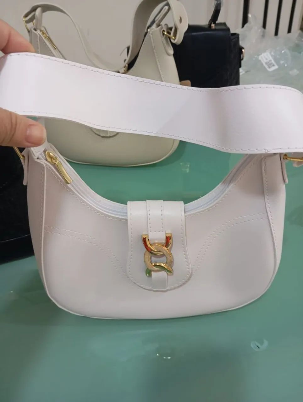 Vende bolsas lindas e elegantes  - Foto 2