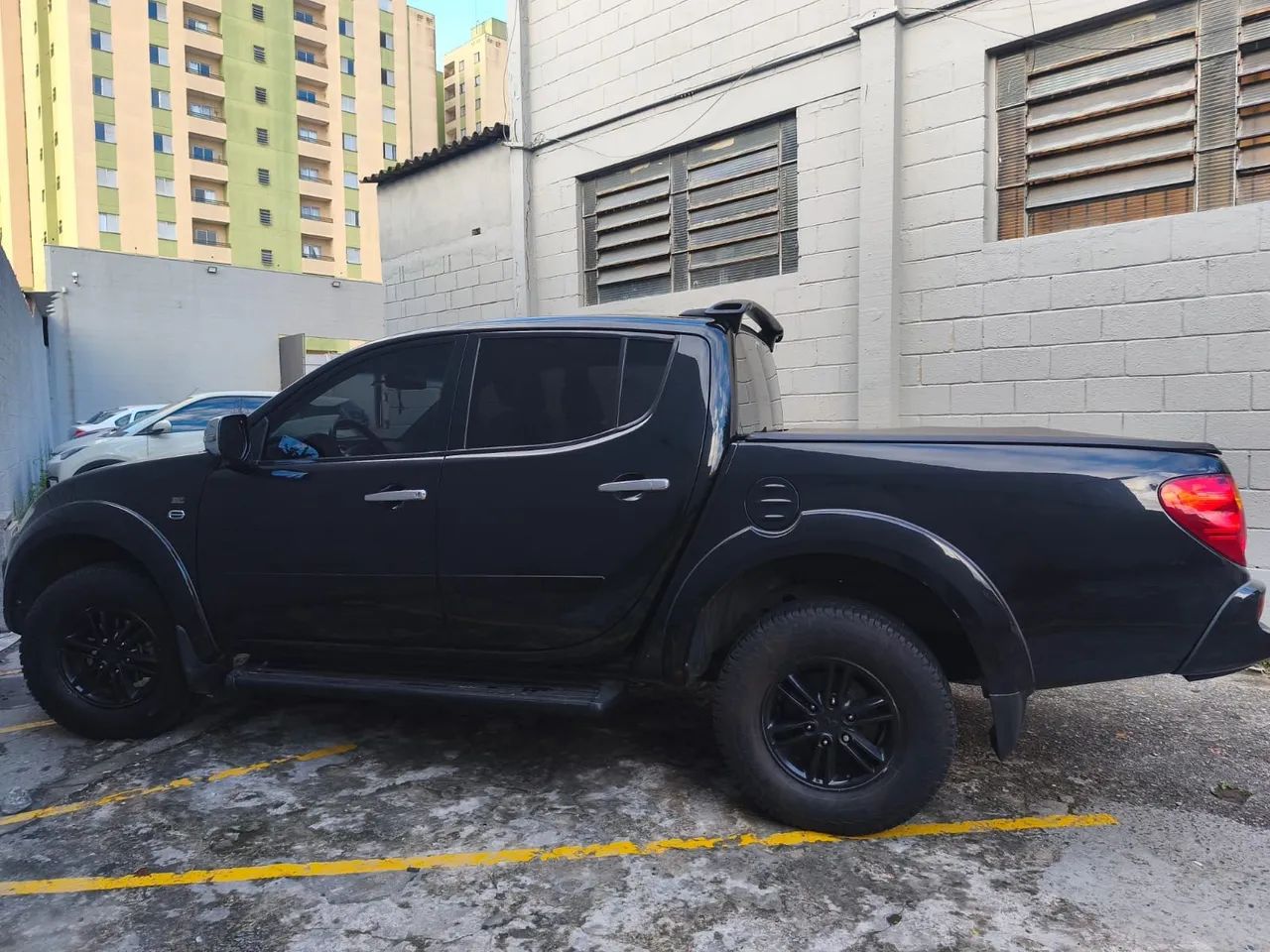 Mitsubishi L200 L200 Triton HPE 3.5 CD V6 24V Flex Aut. 2015
