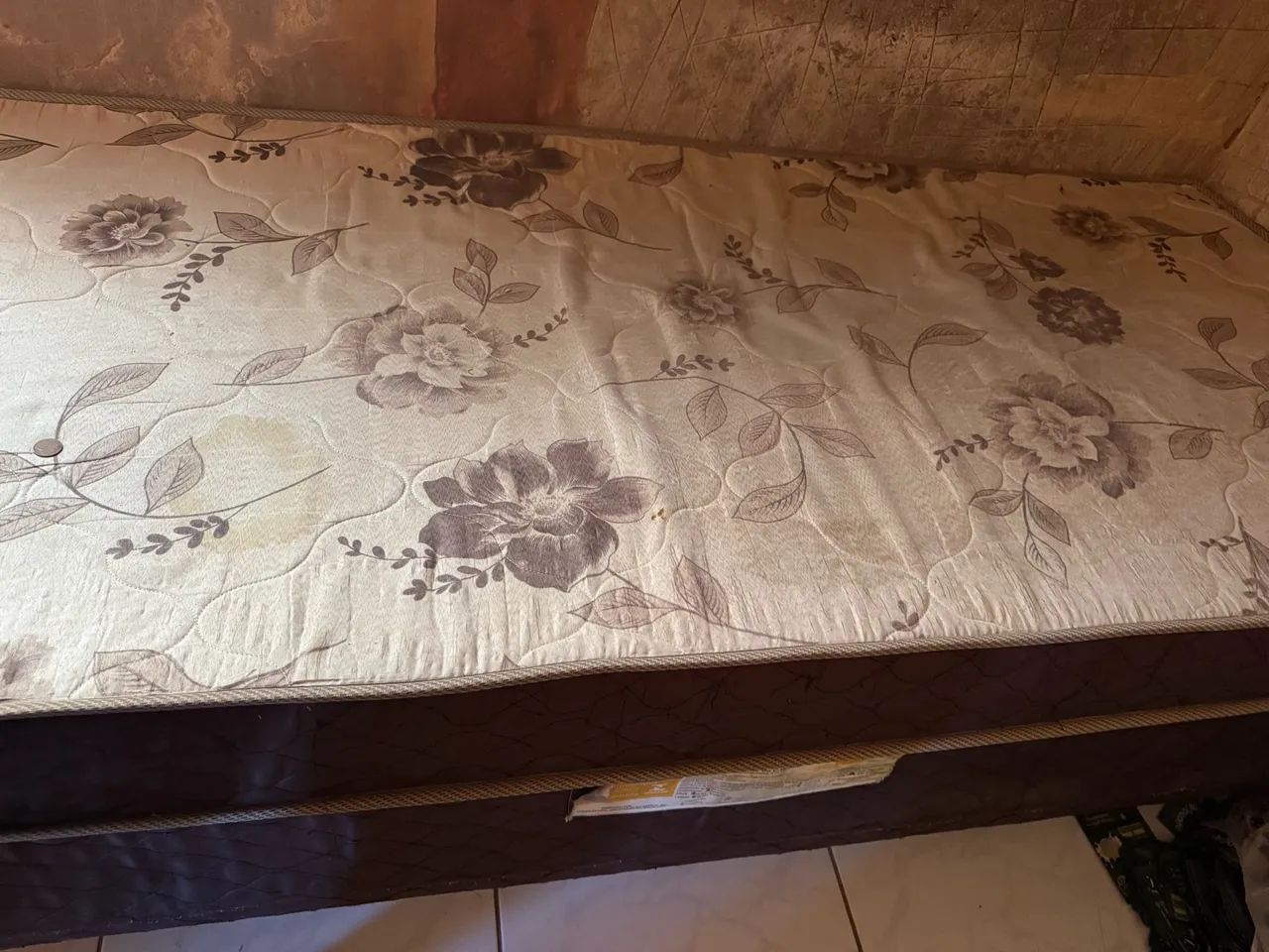 Vendo cama box solteiro  - Foto 5