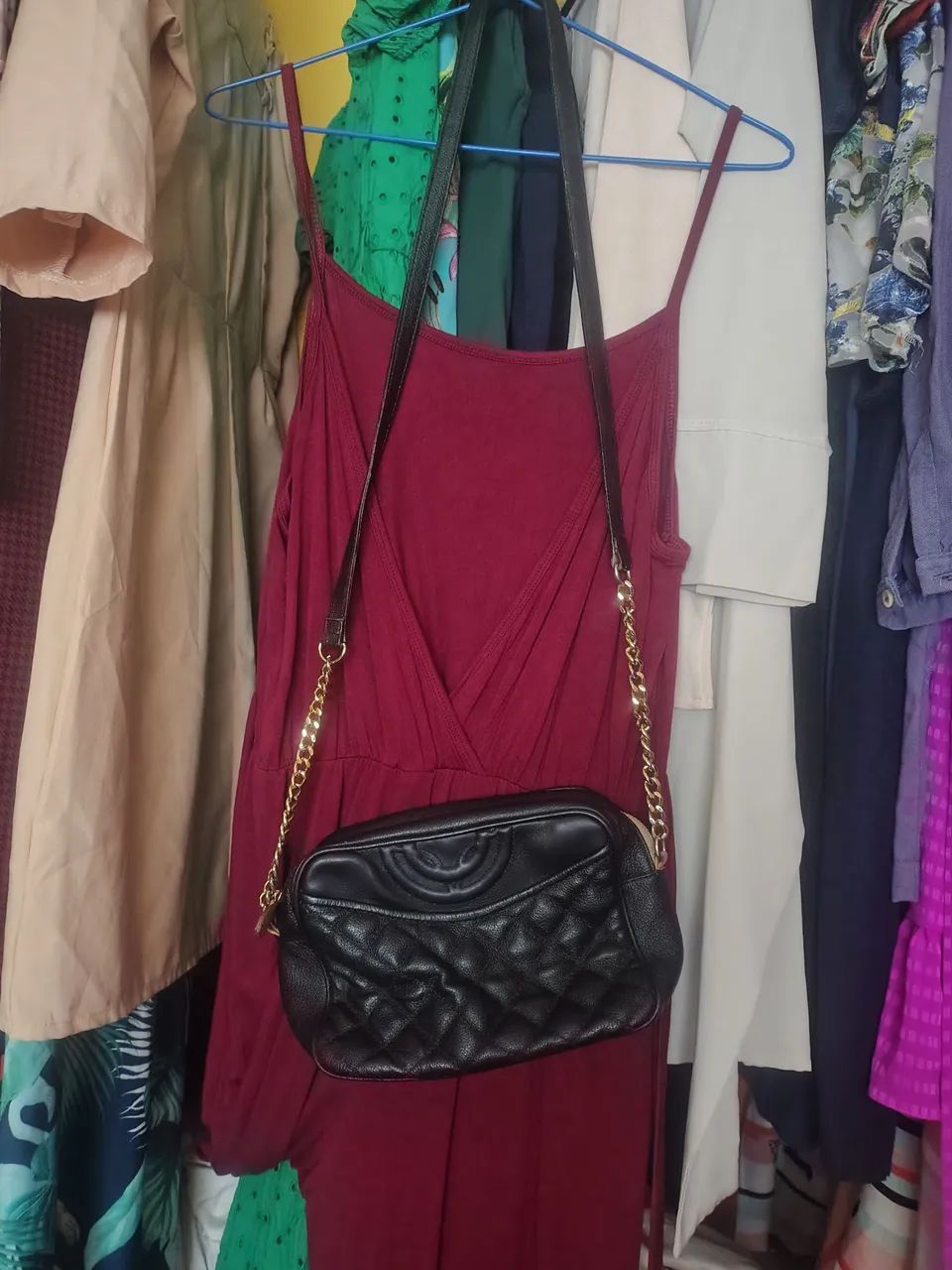 Roupas usadas e novas