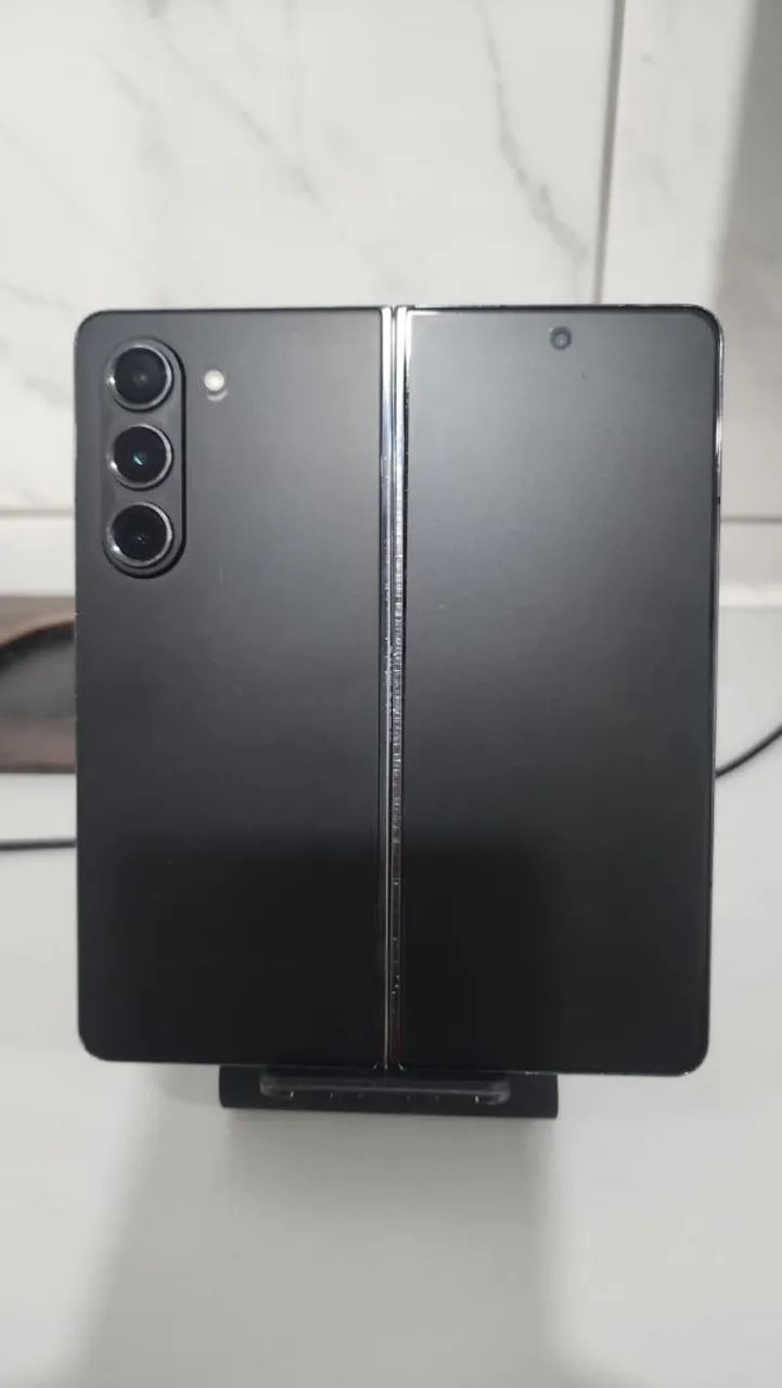 Fold 5 1 TB R$ 4500 ótimo estado com capas caixa PELICULA INTERNA NOVA!!!