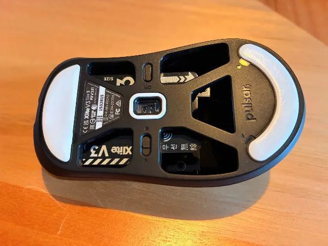 Mouse Pulsar Xlite V3 Size 3 Wireless - Large - Foto 4