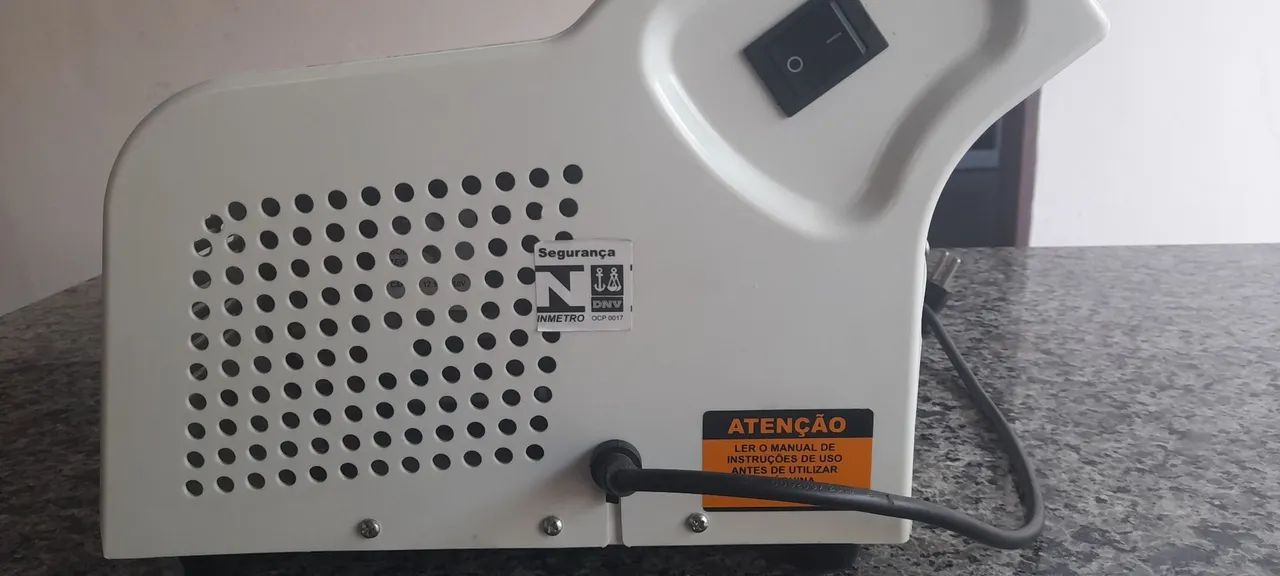 LAMINADOR DE MASSAS 127 volts 28 cm semi novo - Foto 6