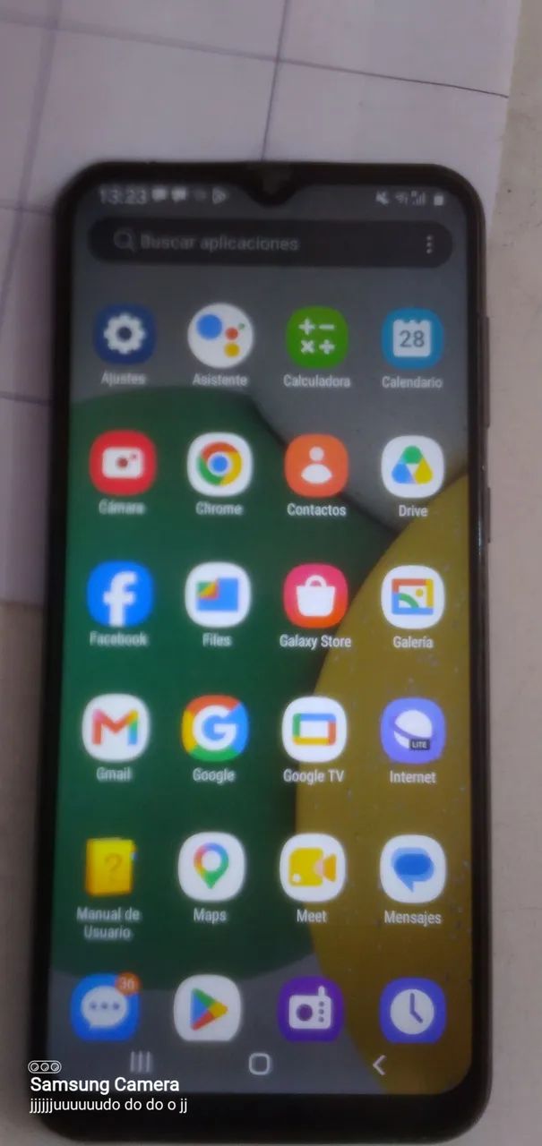 Samsung A03 em bom estado