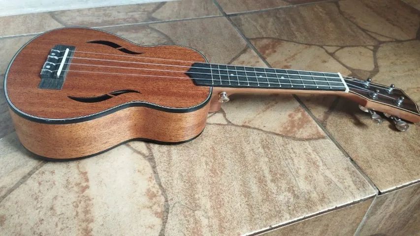 Ukulele