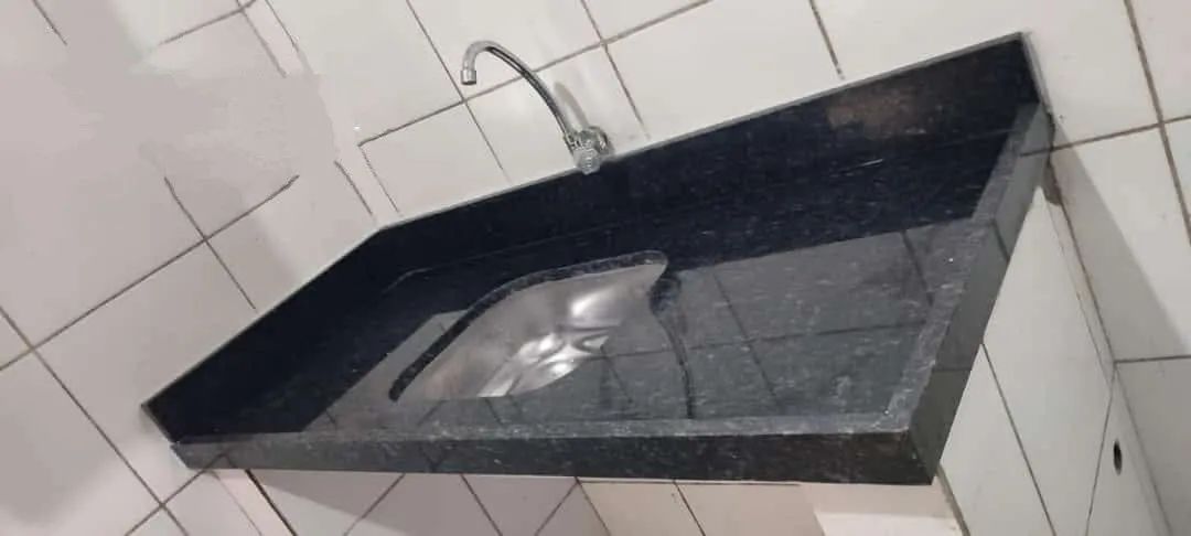 balcões de mármore ou granito 