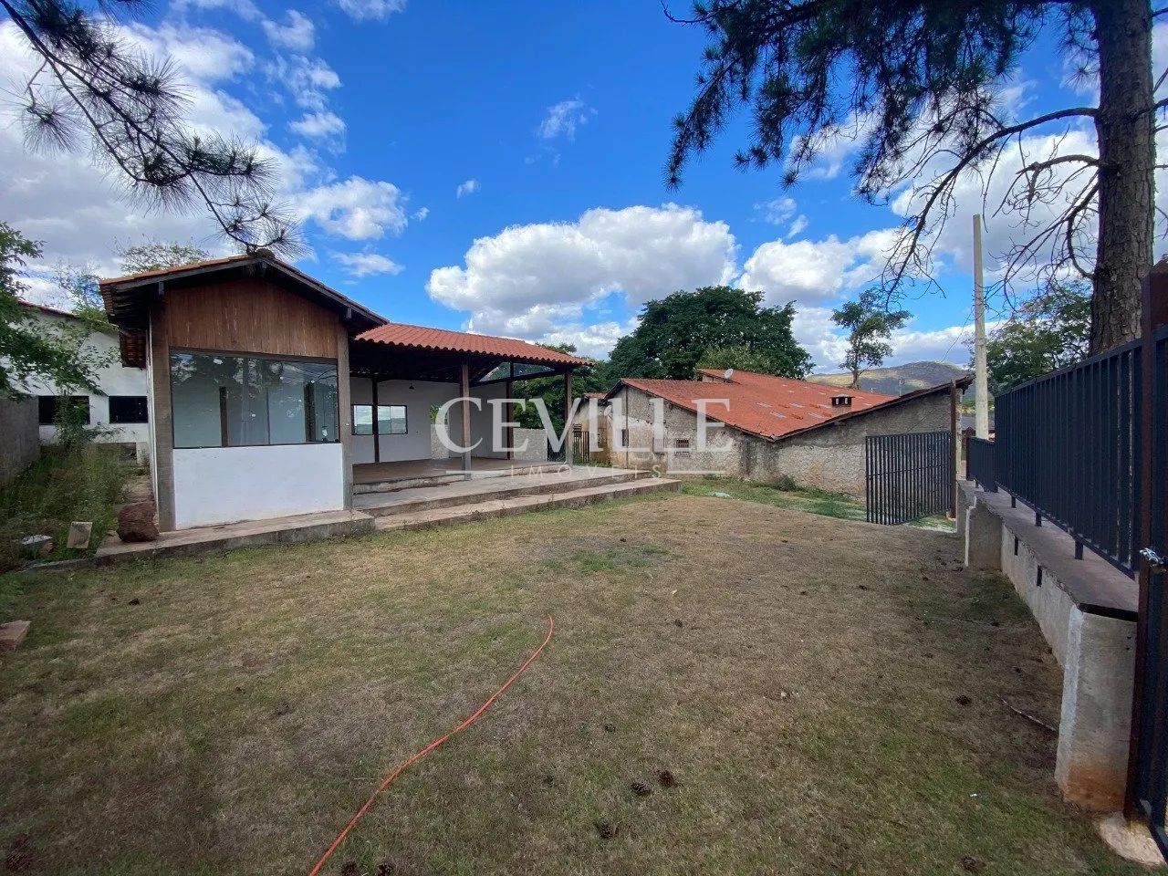 Ótimo ponto comercial na Praça de Casa Branca
