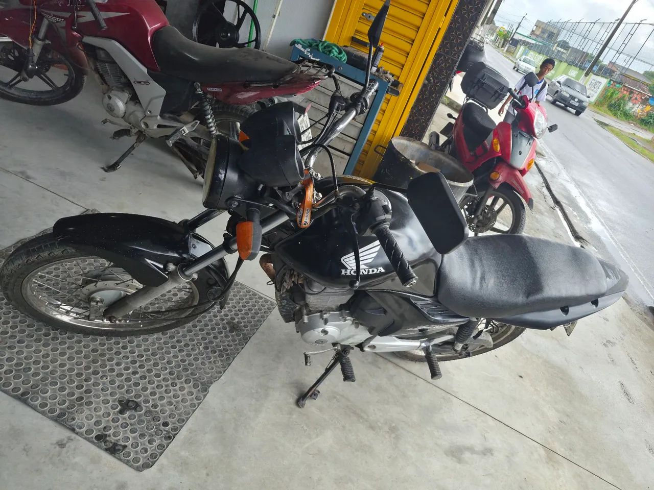 Vendo Fan 150 2011 com partida  - Foto 2