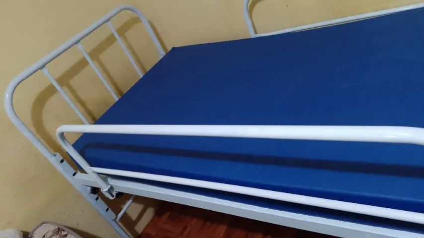 CAMA HOSPITALAR SEMI NOVA - Foto 5