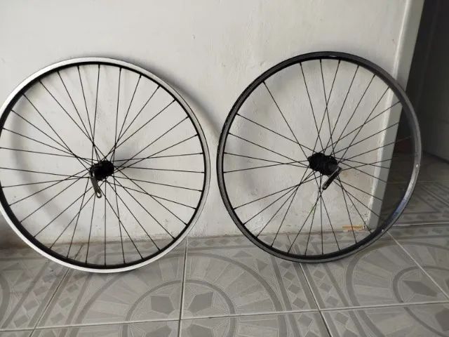 Amortecedor, rodas e pneus aro 26 - Foto 3