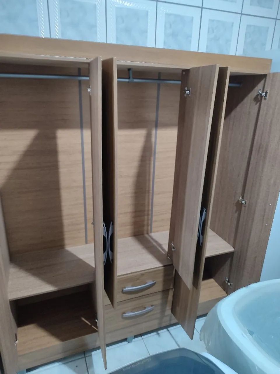 Guarda roupa novo marrom - Foto 2