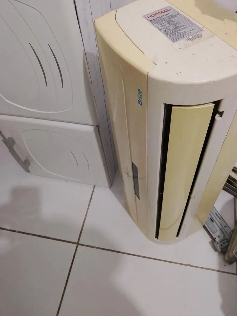 Ar condicionado komeco 9mil btus!