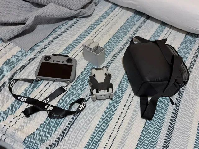 Drone Dji Mini 4 Pro Fly More Combo (dji Rc 2)
