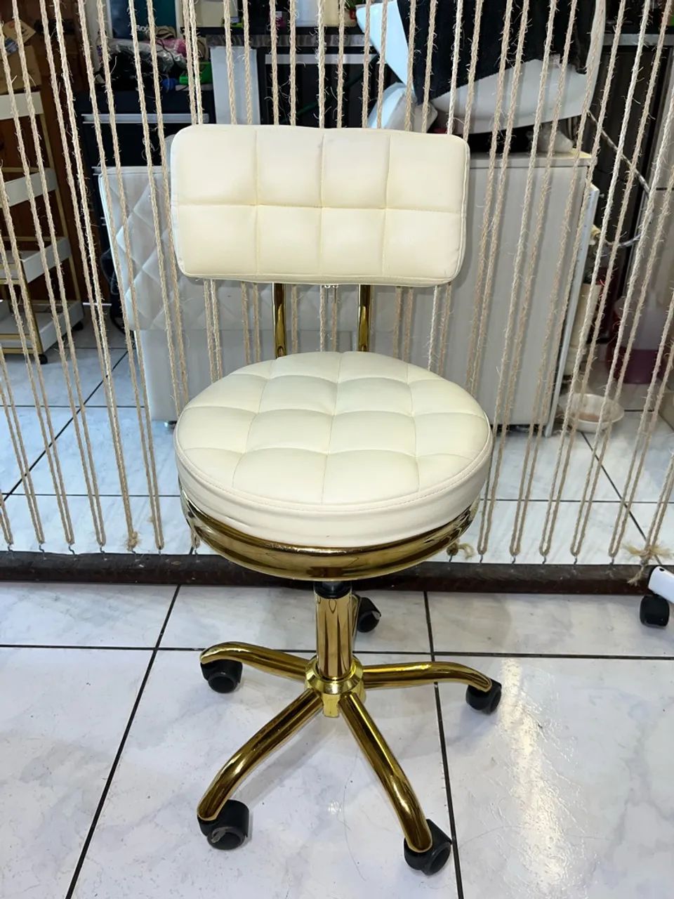 Cadeira mocho dourado gold  - Foto 3