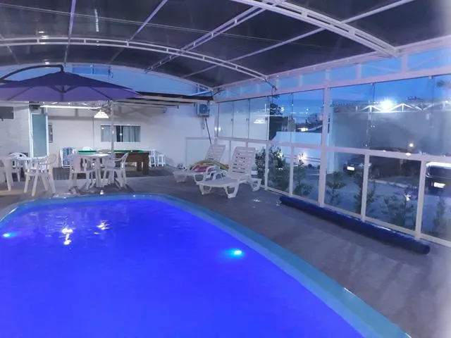 Casa de alto padrão piscina coberta aquecida!