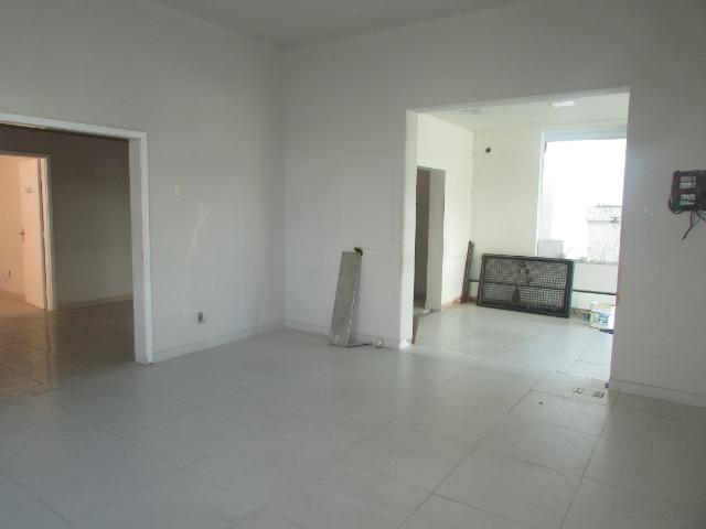 Imóvel Comercial com 02 Pavimentos - Av. Pelinca (Próximo à Estação Pelinca) - Foto 3