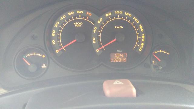 Chevrolet celta 1.0 - Foto 7