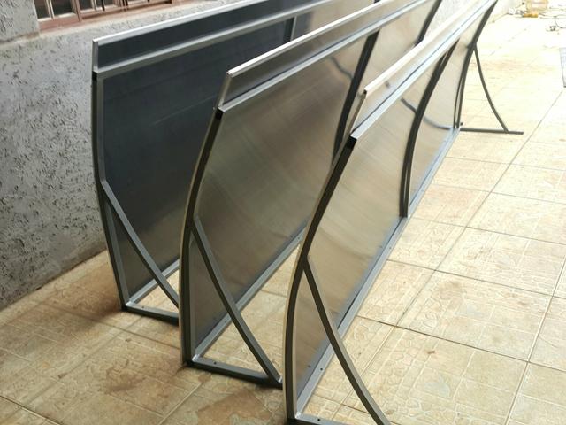 Toldo policarbonato