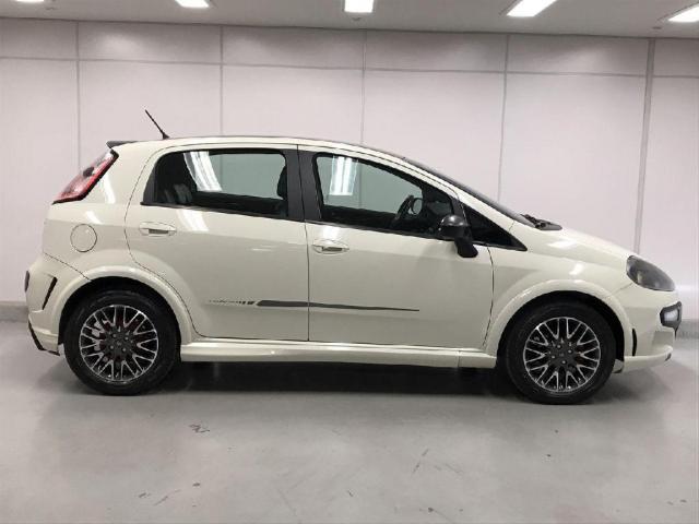 FIAT PUNTO BLACKMOTION 1.8 FLEX 16V 5P. 2014 - 659686916  OLX