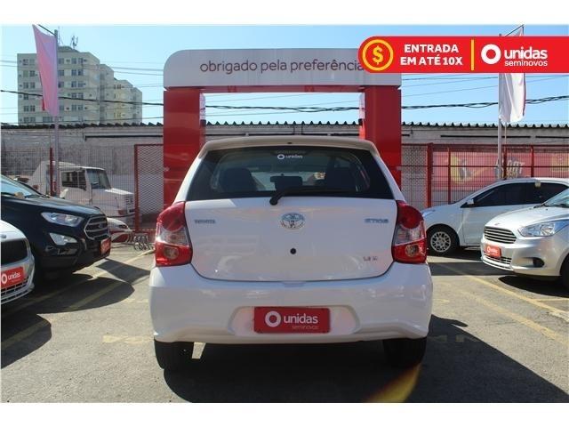 Aceito troca* Oferta * Etios Hatch X Mt 1.3 * Thais Santos 195122-2923 - Foto 4