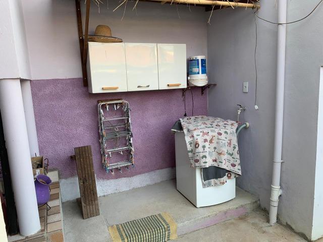 DA ótima casa em Itaúna com barracão nos fundos - Foto 8