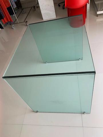 Mesa em vidro R$ 500,00 cada Tenho 3 dela - Foto 3