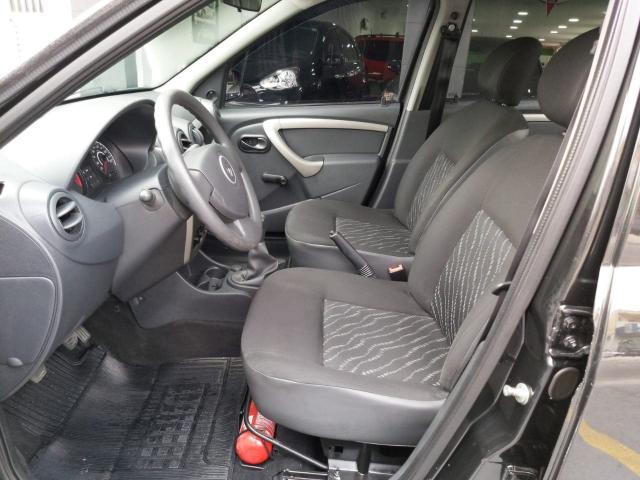 Renault Logan 1.0 Authentique 16V Flex 4Portas Manual 2010/2011 - Foto 12