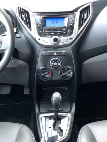 HB20S 2013/2014 1.6 COMFORT STYLE 16V FLEX 4P AUTOMÁTICO - Foto 11