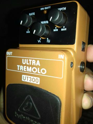 Vendo ou troco behringer ultra tremolo - UT300