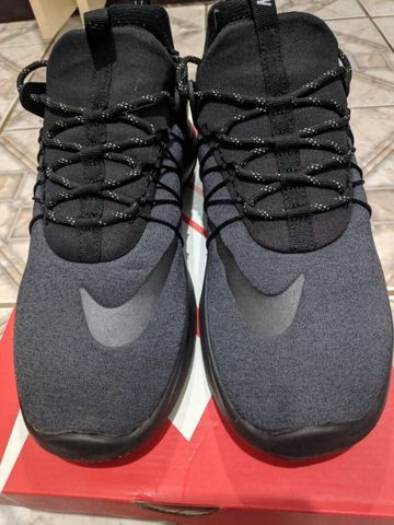 nike darwin preto