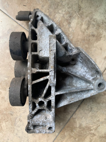 Suporte alternador/compressor ar fiat palio/strada/siena original - Foto 4