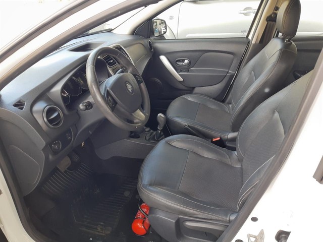 RENAULT LOGAN 1.6 SCE FLEX 2015