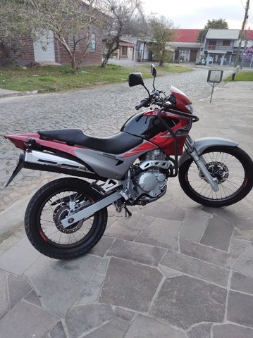 NX 400 FALCON