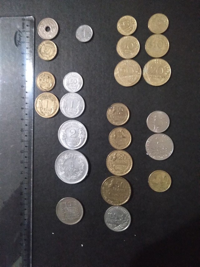 LOTE MOEDAS FRANCESAS