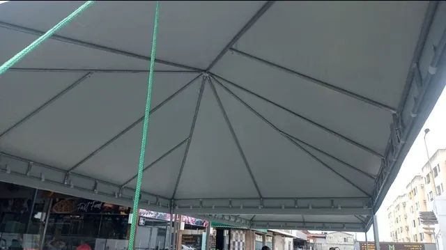 Vendo tenda piramidal 6x6 por encomenda