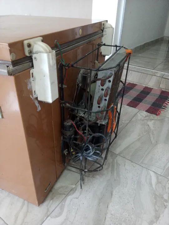 Frezer adaptado com 4 alças para transporte - Foto 4