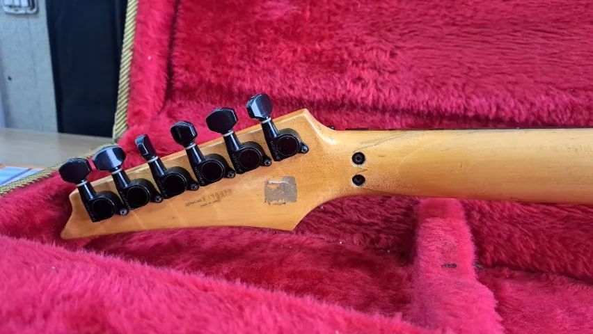 Ibanez RG570 FM - japonesa c/ upgrades - Instrumentos musicais