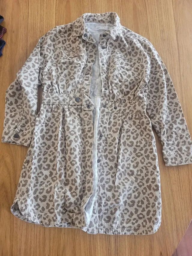 Vestido Zara tamanho 10/140 cm