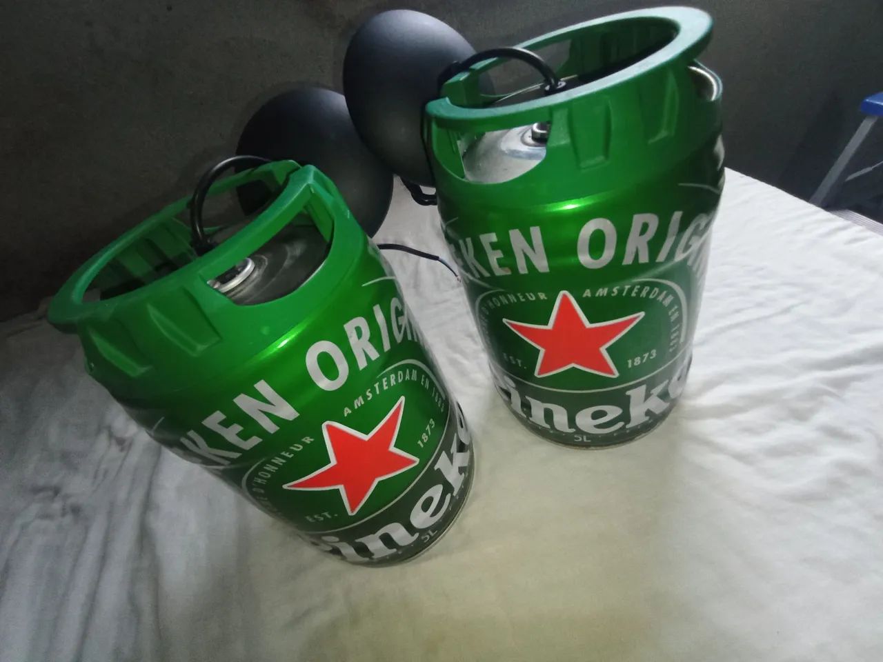 Luminária Criativa de Barril de Cerveja Heineken - Foto 4