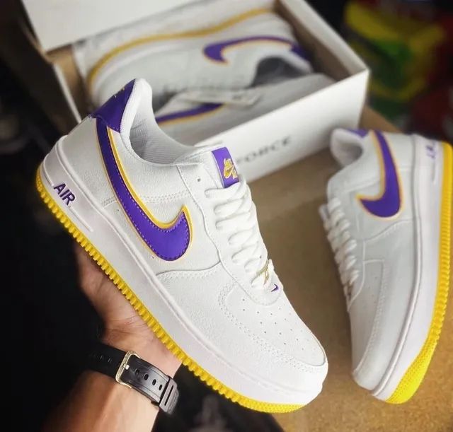 Tênis Nike Air Force 