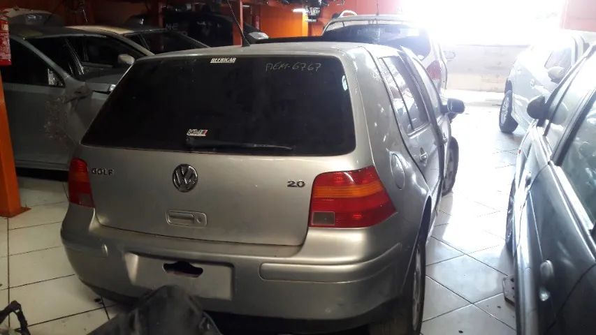 Sucata Golf 2001 Para Retirada de Peça - Foto 2