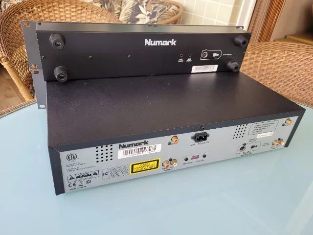 Controladora de Som CD Player Numark Modelo MP-302 - Foto 2