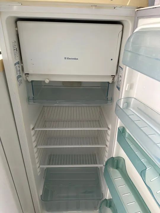 Geladeira Electrolux - Usada - Excelente estado- Entrego em Rio Preto e Região  - Foto 2