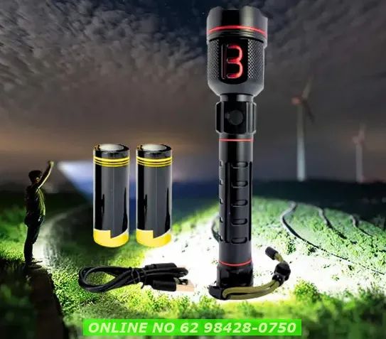 Lanterna Tática Militar Resistente A Chuva Alcança 500 Metros