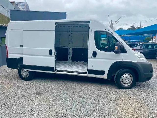 Fiat Ducato Furgão Ano: 2019 - Foto 2