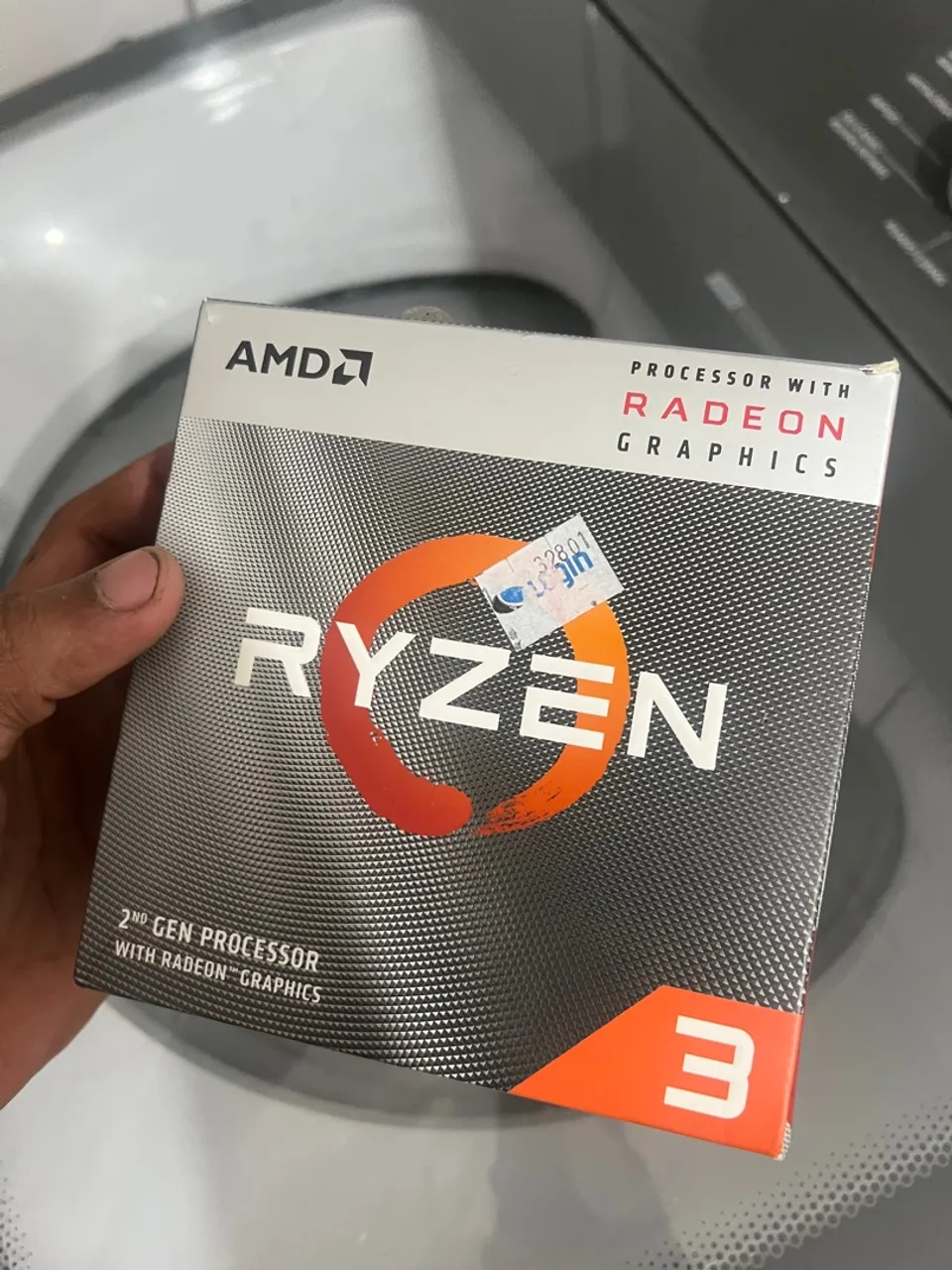 AMD Ryzen 3 3200g com Cooler Box e Caixa